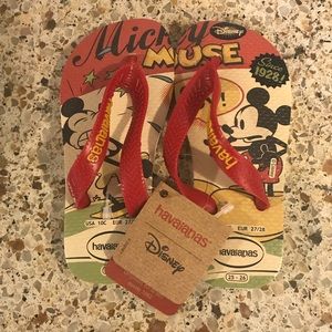Disney Havaianas NWT toddler size 10